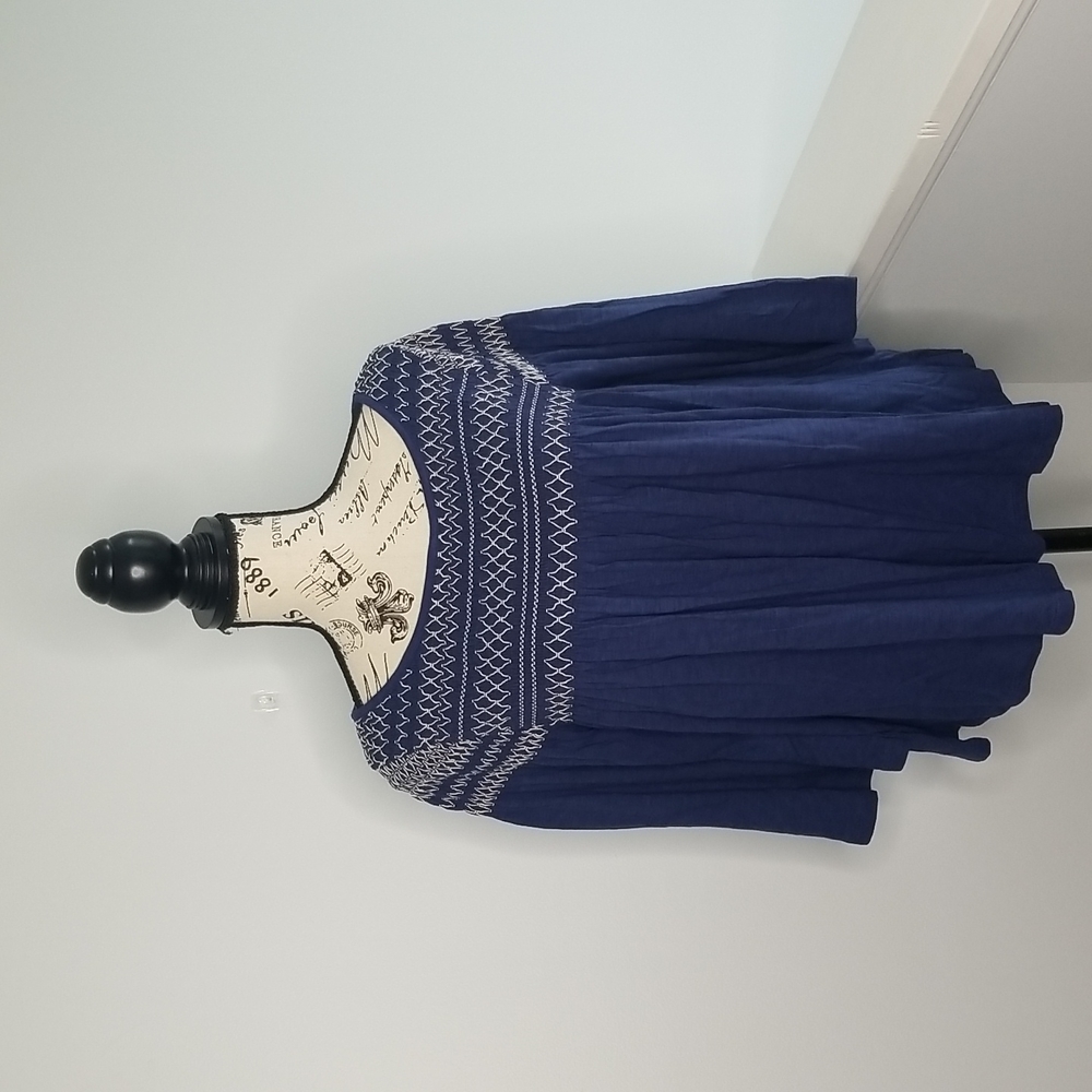 Gap blue smocked top size small